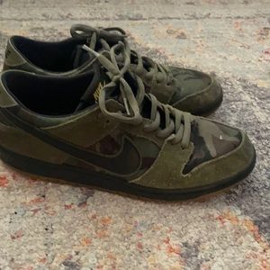 Nike SB dunk low Iguana Camo Size 10.5